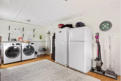905 NE Third St, Oakland, OR 97462 - Photo 21