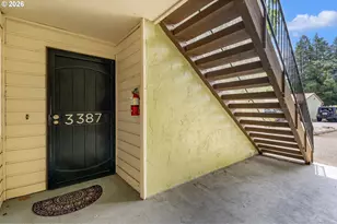 3387 NE 162nd Ave, Portland, OR 97230 - Photo 3