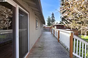 171 2nd St, Dillard, OR 97432 - Photo 27