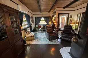 884 S 7th St, Coos Bay, OR 97420 - Photo 11