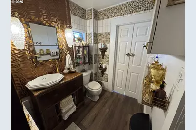 884 S 7th St, Coos Bay, OR 97420 - Photo 21