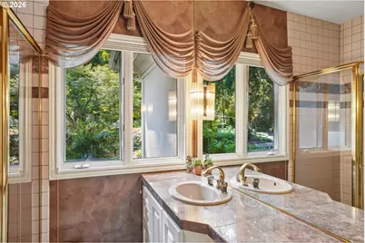15555 S Clackamas River Dr, Oregon City, OR 97045 - Photo 29
