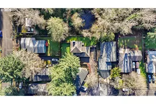 10010 SE Taggart St, Portland, OR 97266 - Photo 31