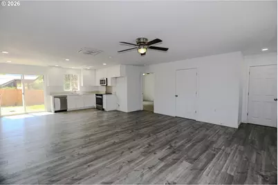 76 SE Darrell Ave, Winston, OR 97496 - Photo 25