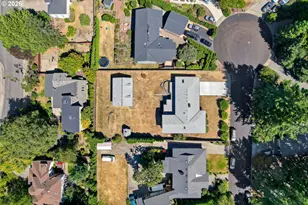 2905 NW 111th Ct, Portland, OR 97229 - Photo 7