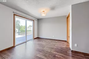 2905 NW 111th Ct, Portland, OR 97229 - Photo 9