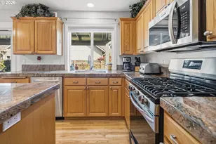 11721 Salmonberry Dr, Oregon City, OR 97045 - Photo 15