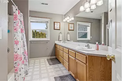 11721 Salmonberry Dr, Oregon City, OR 97045 - Photo 33