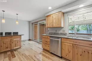 1214 SW 213th Ave, Beaverton, OR 97003 - Photo 15