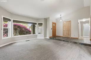 1214 SW 213th Ave, Beaverton, OR 97003 - Photo 9