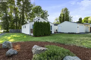 877 SE Francis Ave, Gresham, OR 97080 - Photo 1