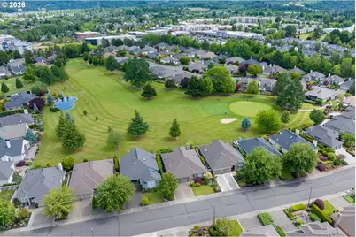 15737 NW Claremont Dr, Portland, OR 97229 - Photo 39