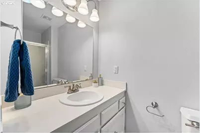 11870 SE Australis Ct, Happy Valley, OR 97086 - Photo 17