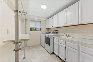 11870 SE Australis Ct, Happy Valley, OR 97086 - Photo 31