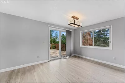 11870 SE Australis Ct, Happy Valley, OR 97086 - Photo 9
