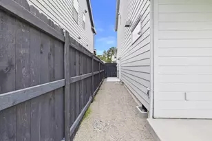 2018 NW 17th Pl, Battle Ground, WA 98604 - Photo 13