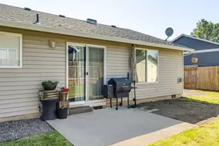 810 Columbia Dr, Molalla, OR 97038 - Photo 29