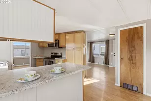 300 SW 7th Ave, Battle Ground, WA 98604 - Photo 13