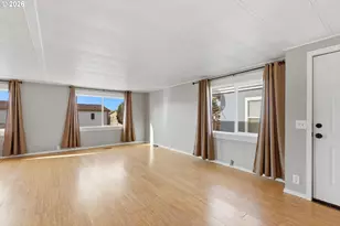 300 SW 7th Ave, Battle Ground, WA 98604 - Photo 5