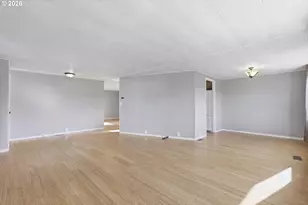 300 SW 7th Ave, Battle Ground, WA 98604 - Photo 7