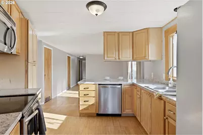 300 SW 7th Ave #97, Battle Ground, WA 98604 - Photo 9