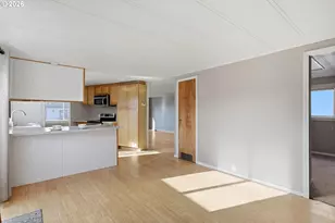 300 SW 7th Ave, Battle Ground, WA 98604 - Photo 15