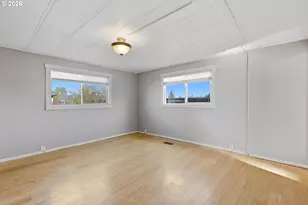 300 SW 7th Ave, Battle Ground, WA 98604 - Photo 17