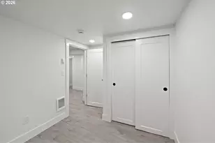 4511 N Commercial Ave, Portland, OR 97217 - Photo 31