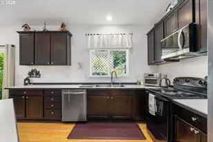 242 NW Willard St, Stevenson, WA 98648 - Photo 11