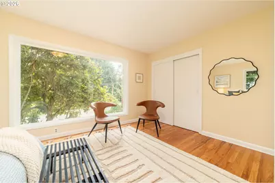 2133 SW Taylors Ferry Rd, Portland, OR 97219 - Photo 11