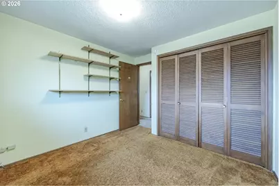 1833 N Danebo Ave, Eugene, OR 97402 - Photo 23