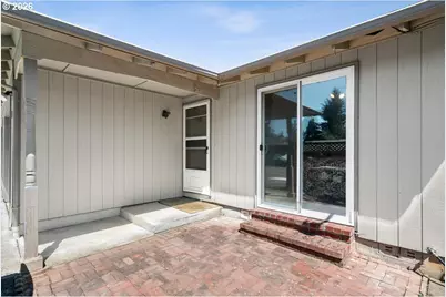113 SW 9th St, Sublimity, OR 97385 - Photo 5