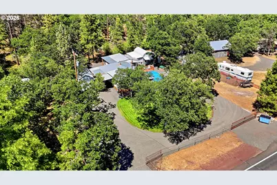 77687 Highway 216, Maupin, OR 97037 - Photo 5
