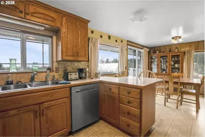 11650 NE Red Hills Rd, Dundee, OR 97115 - Photo 5