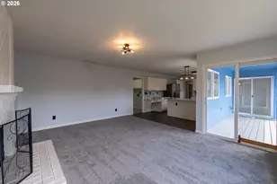 324 SW 28th Ct, Troutdale, OR 97060 - Photo 15