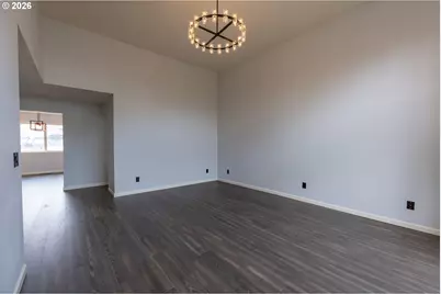 324 SW 28th Ct, Troutdale, OR 97060 - Photo 9