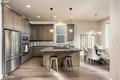 8144 SW Oldham Dr, Beaverton, OR 97007 - Photo 7