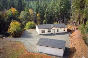 42276 Winberry Creek Rd, Fall Creek, OR 97438 - Photo 33