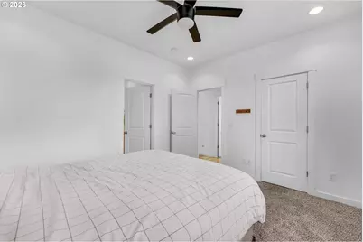 225 W Christy Ct, Yacolt, WA 98675 - Photo 29