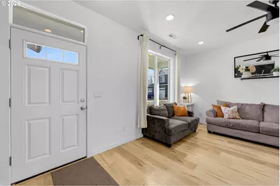 225 W Christy Ct, Yacolt, WA 98675 - Photo 7