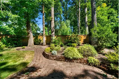 13282 Deerfield Ct, Lake Oswego, OR 97035 - Photo 41
