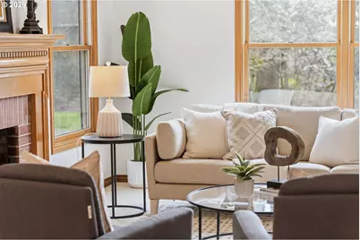 13282 Deerfield Ct, Lake Oswego, OR 97035 - Photo 9