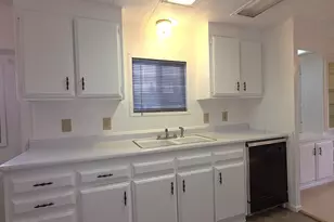 13045 SE Stark St, Portland, OR 97233 - Photo 9