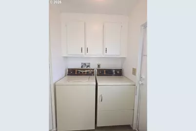 13045 SE Stark St #112, Portland, OR 97233 - Photo 13