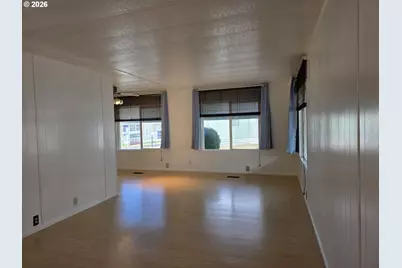 13045 SE Stark St #112, Portland, OR 97233 - Photo 15