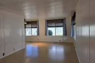 13045 SE Stark St, Portland, OR 97233 - Photo 15