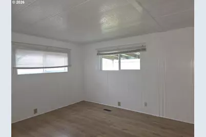 13045 SE Stark St #112, Portland, OR 97233 - Photo 23