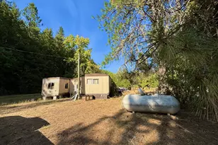 5184 Upper Cow Creek Rd, Azalea, OR 97410 - Photo 13