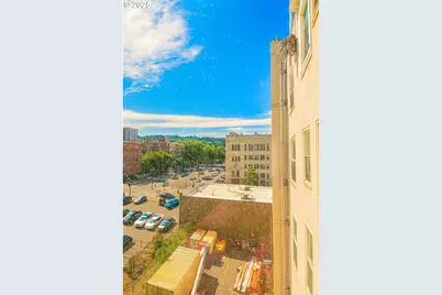 1005 SW Park Ave #707, Portland, OR 97205 - Photo 5