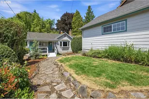 8501 SW 7th Ave, Portland, OR 97219 - Photo 3